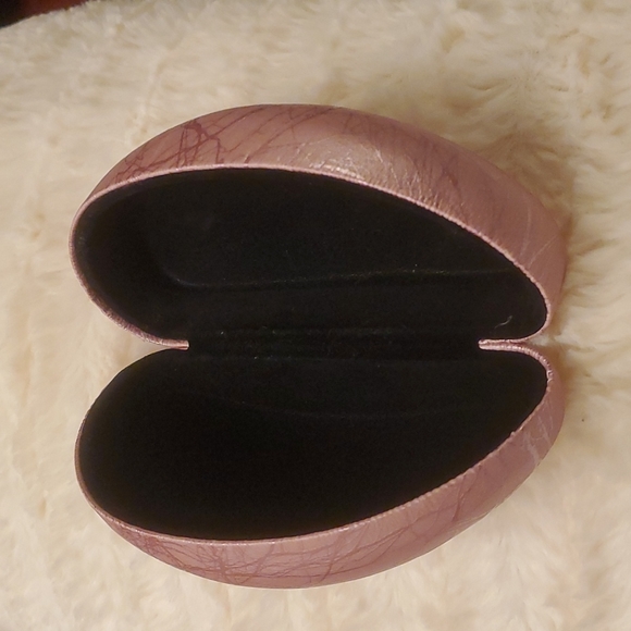 Michael Kors Sunglasses - Picture 10 of 11